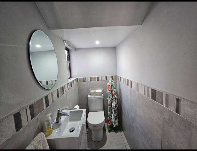 3 BEDROOM HOUSE FOR SALE IN NEW SALT ROCK CITY